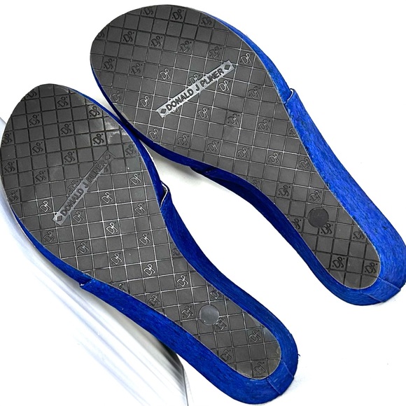 Donald J Pliner Gilles Woman's Blue Leather Upper Sandals - Picture 8 of 11